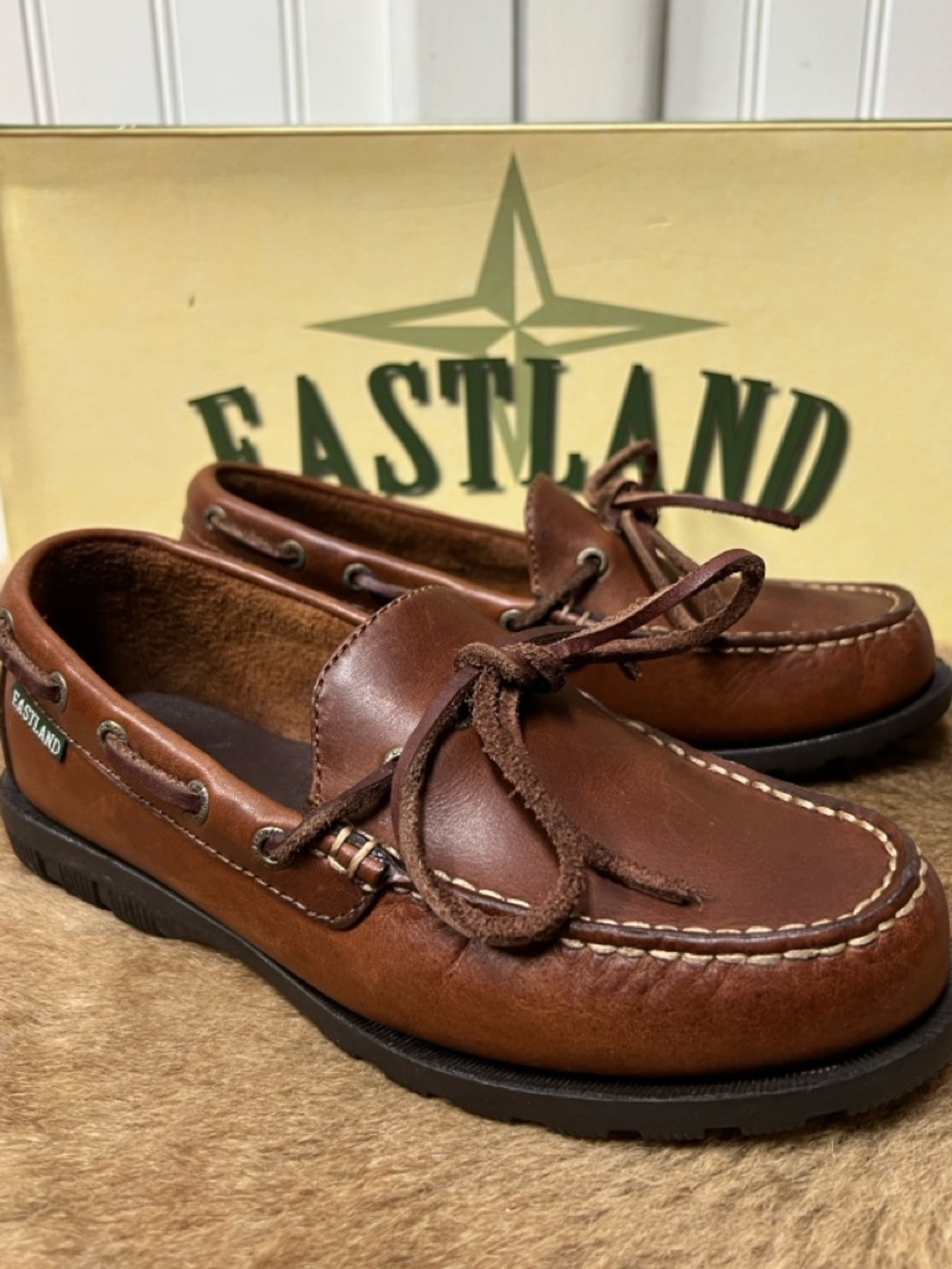 Eastland Sabattus Loafer Shoes 6 Mew NWT